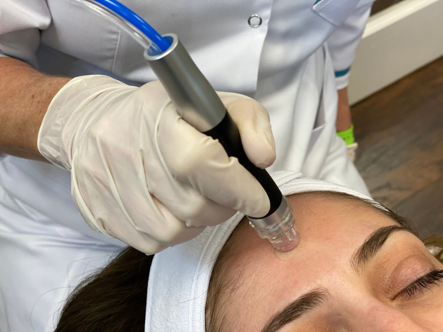 Hydroglow Skin Brightening System
