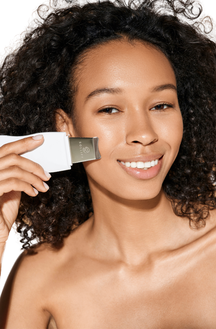 7" Gloss Ultrasonic Skin Scrubber with Built-In Blue LED Light – Glownar Aesthetics LLC