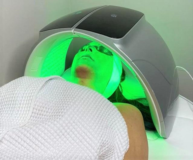 Spark LED Light Therapy Machine for Estheticians Glownar